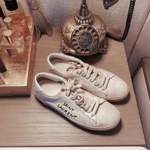Saint Laurent Logo Low-Top Sneakers